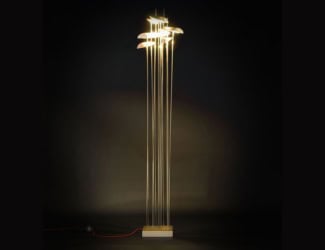 Icone Luminose Italian floor lamps are shown with metal structure in matt gold finish. Floor lamp composed of vases made from blown Murano glass. Made of metal structure in brushed golden finish and chrome. Four models available. Collection is also available as a table lamp. Made in Italy.