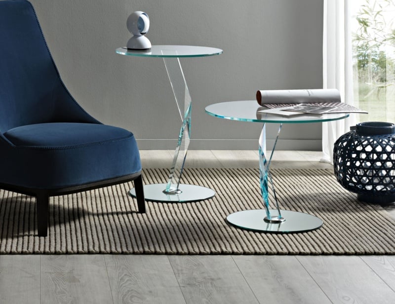 Bakkarat contemporary Italian side table with clear glass