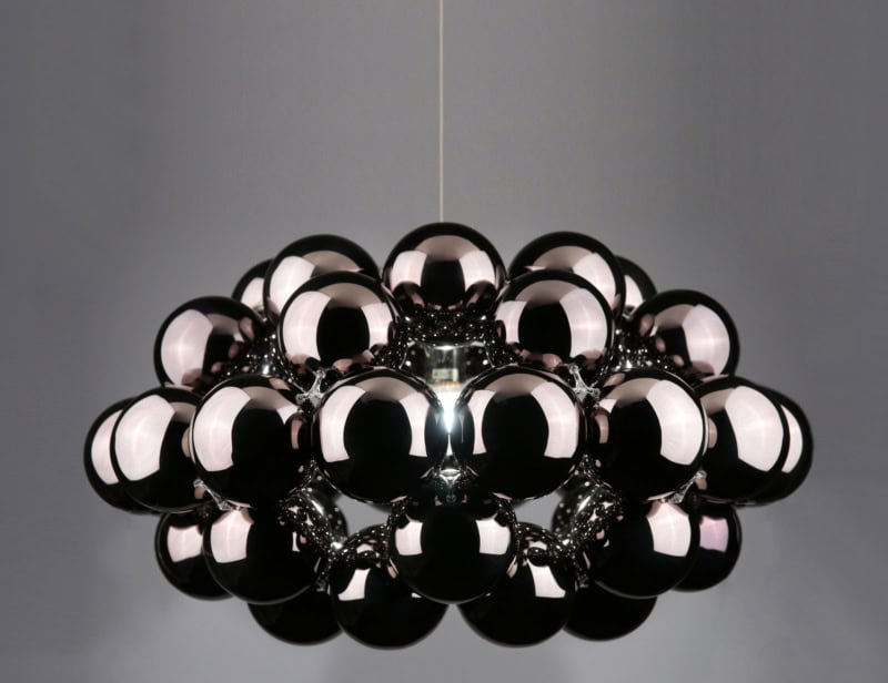 Beads modern Italian hanging light with black metal