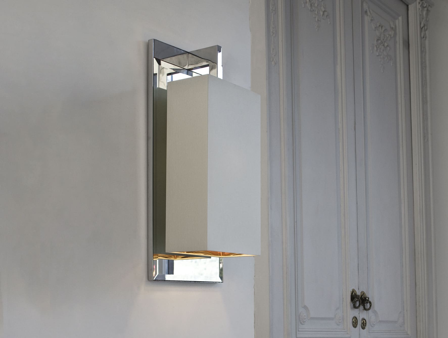 Coco Mega contemporary Italian sconce with silver metal