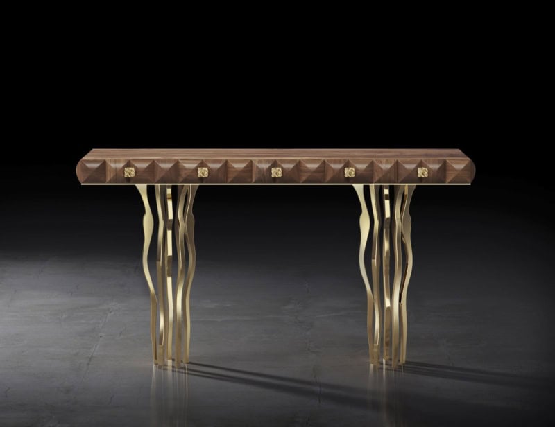 Console 10