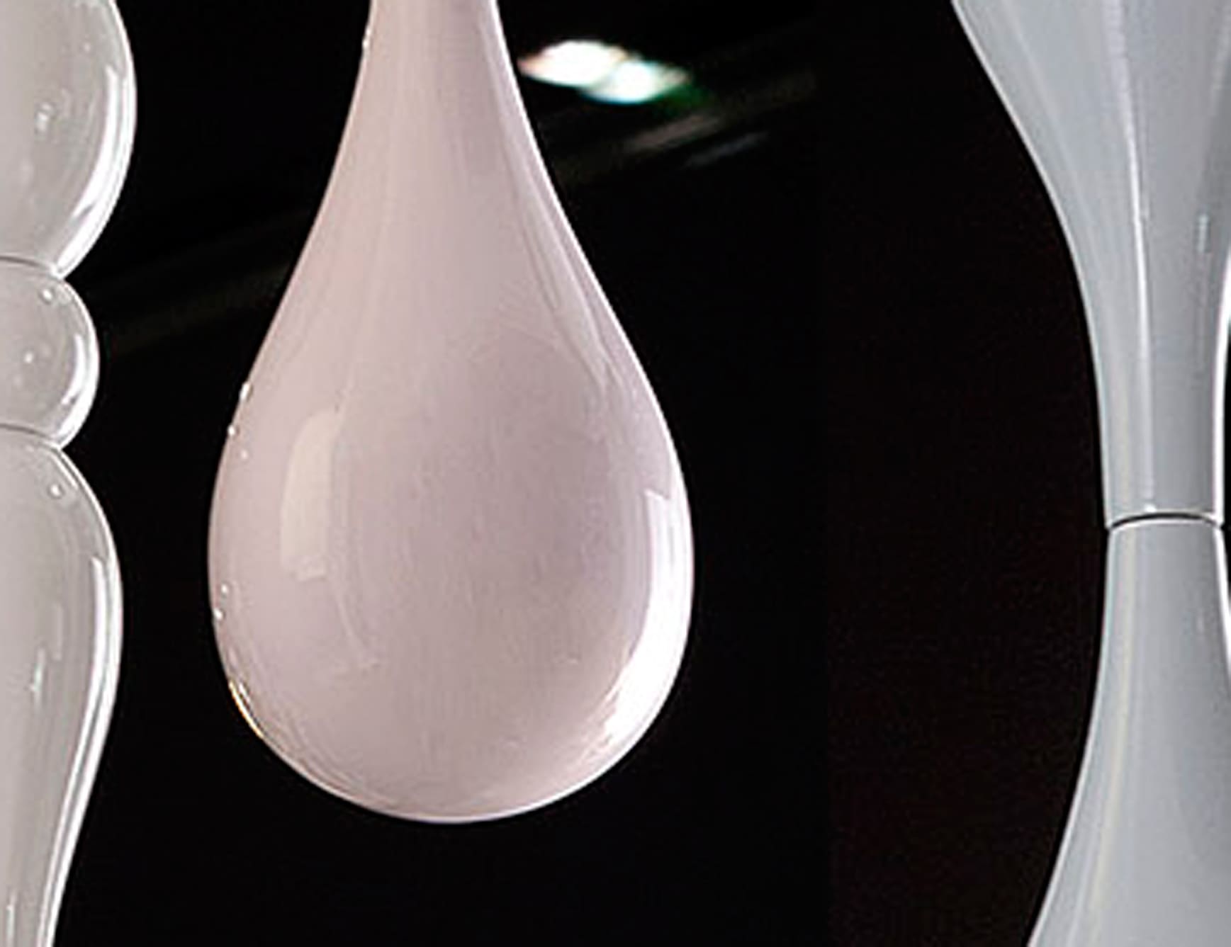 Dropop contemporary Italian hanging light with white wood
