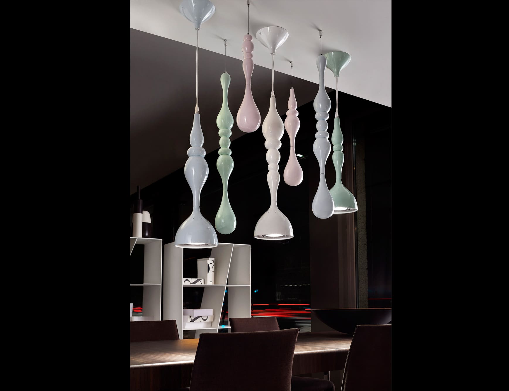 Dropop contemporary Italian hanging light with white wood
