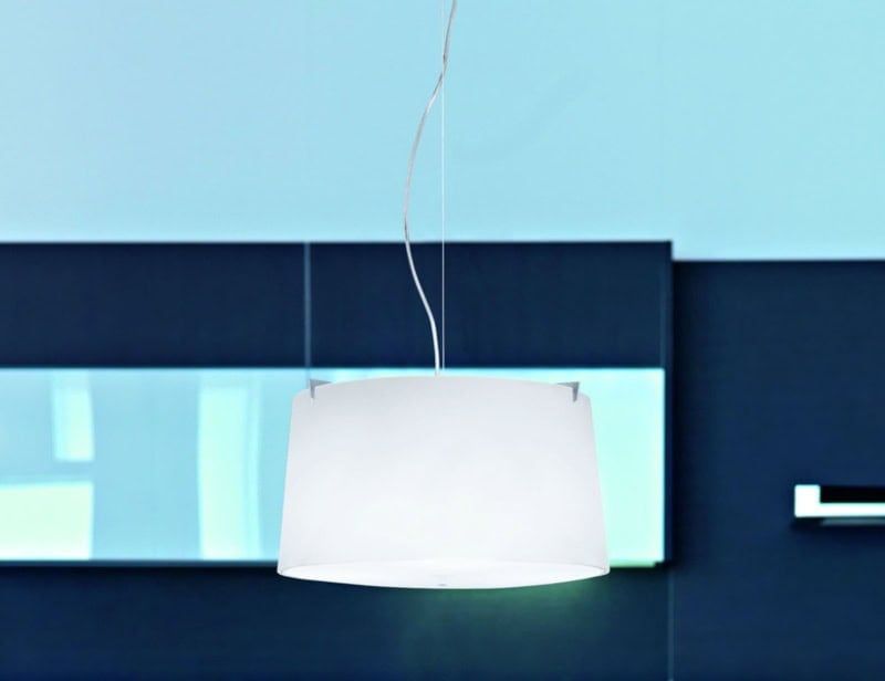Frisbee modern Italian hanging light with white glass