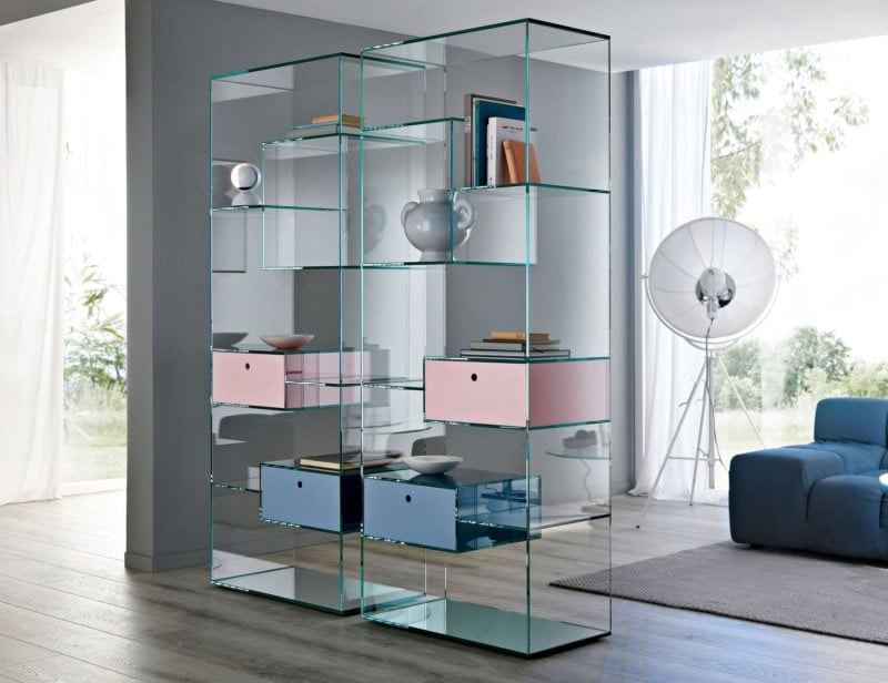 Liber A contemporary Italian bookcase with clear glass