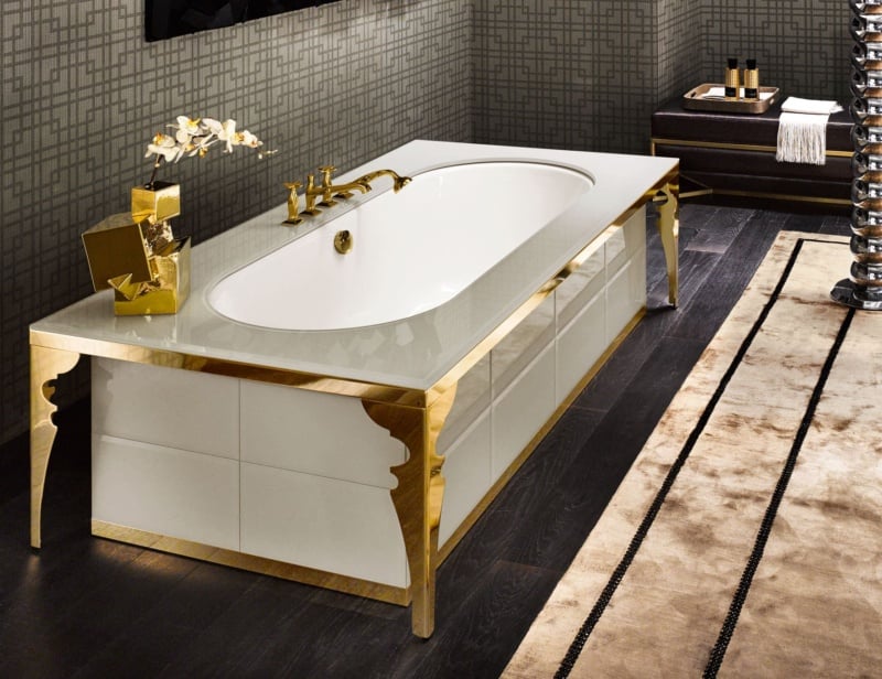 Majestic classic luxury bathtub with gold glass