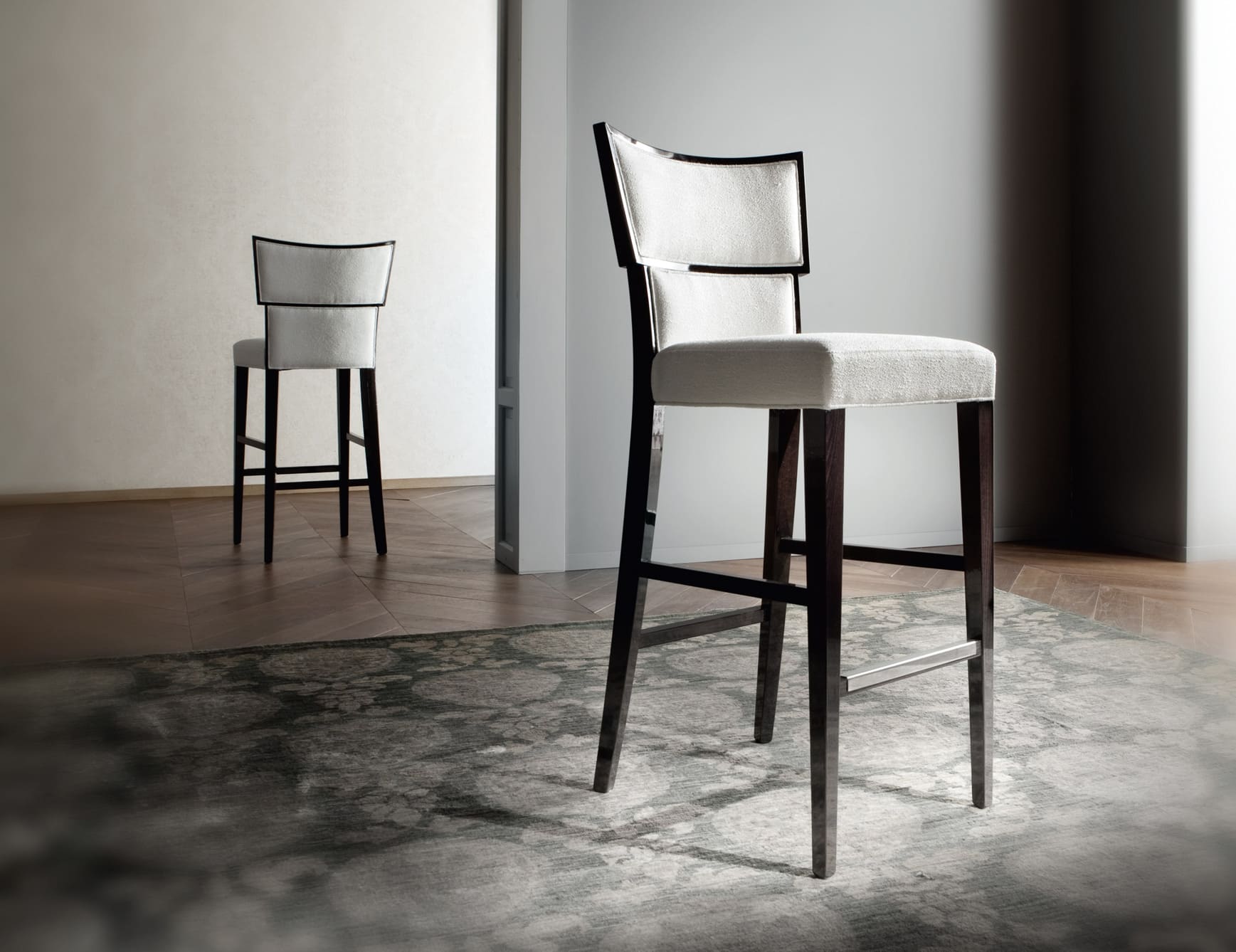 Savoy modern Italian stool with brown Beechwood wood