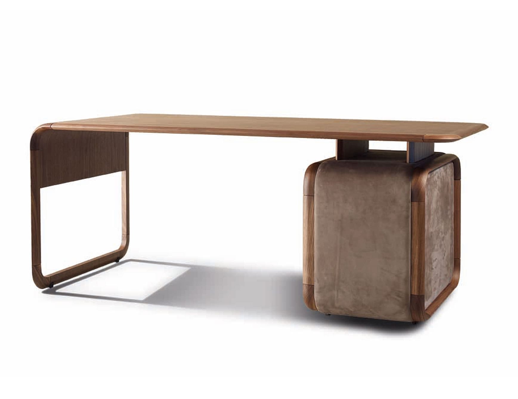 Woody modern Italian desk with brown Walnut wood