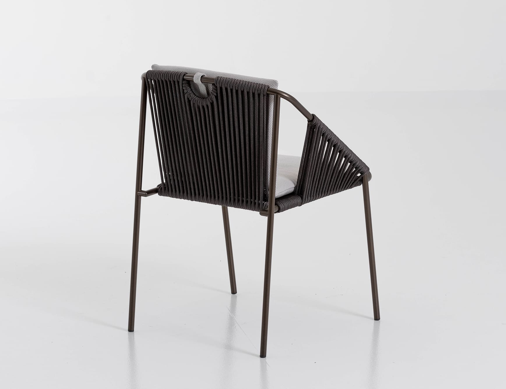 Demetra Sedia modern luxury chair with grey upholstered fabric