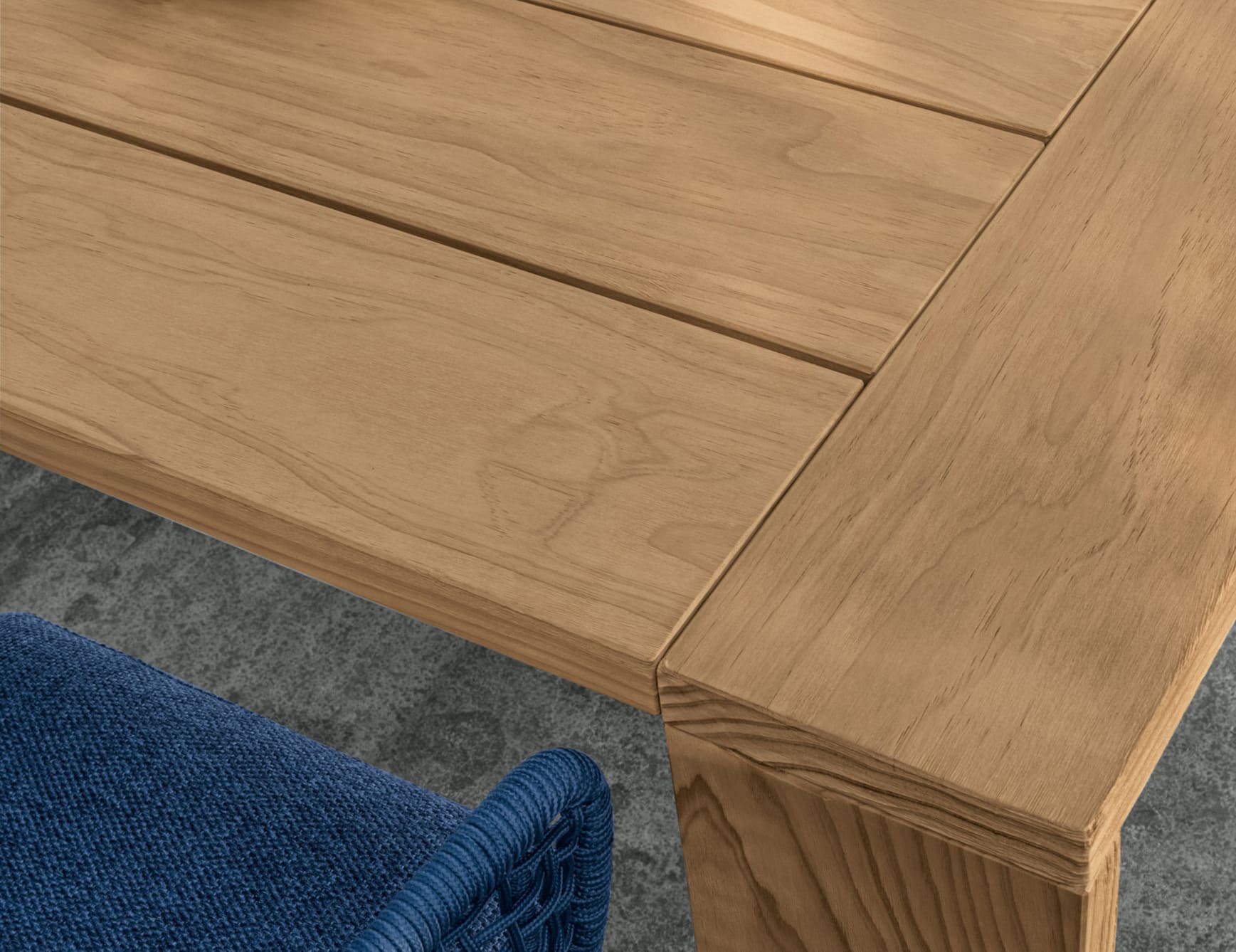 Argo contemporary Italian table with brown teak wood