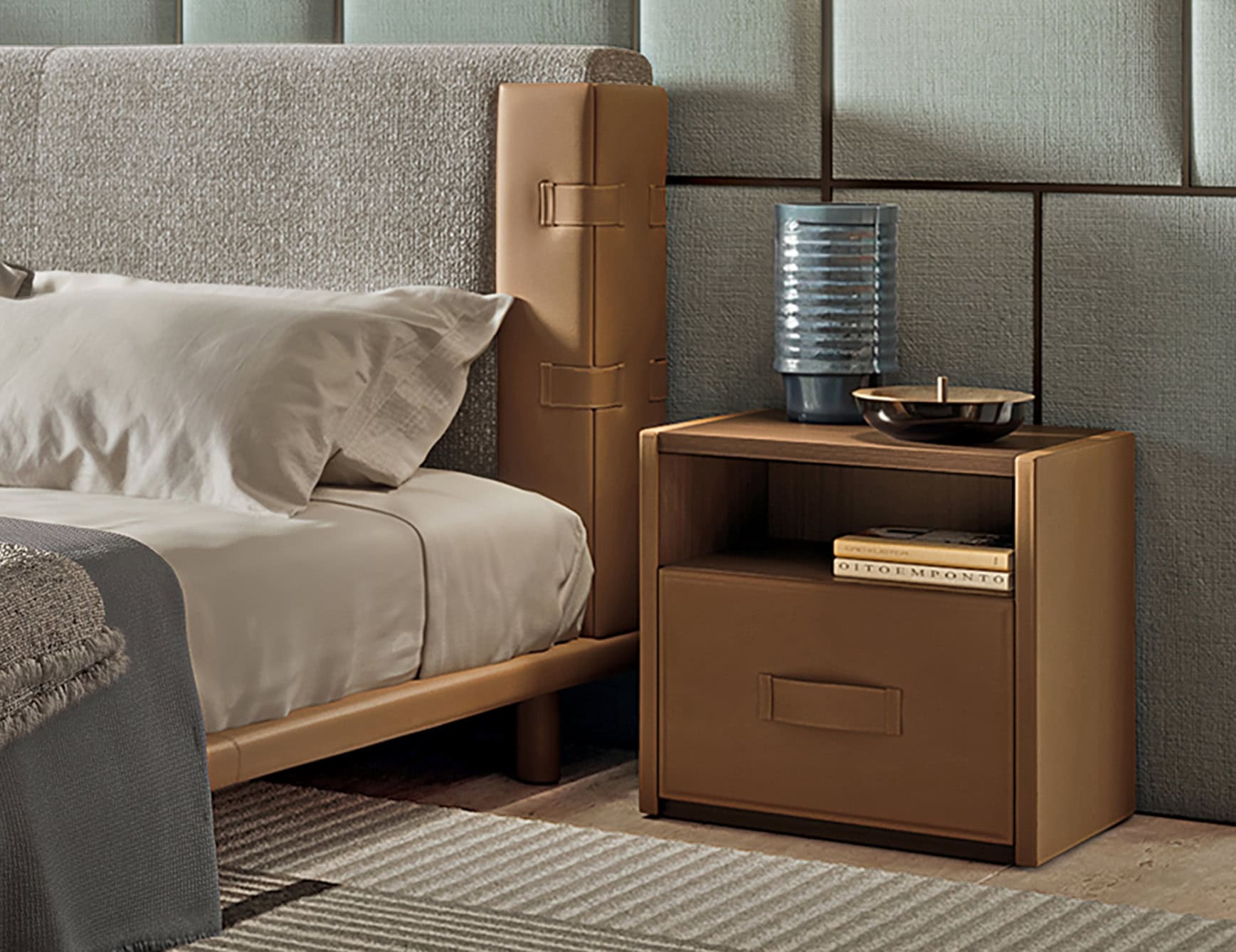 Turri_Atlier_Bedside_Table_02
