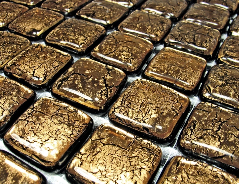 Square Murano glass mosaic tiles with metallic finish