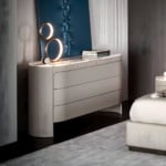 Leather chest of drawers with smooth finish