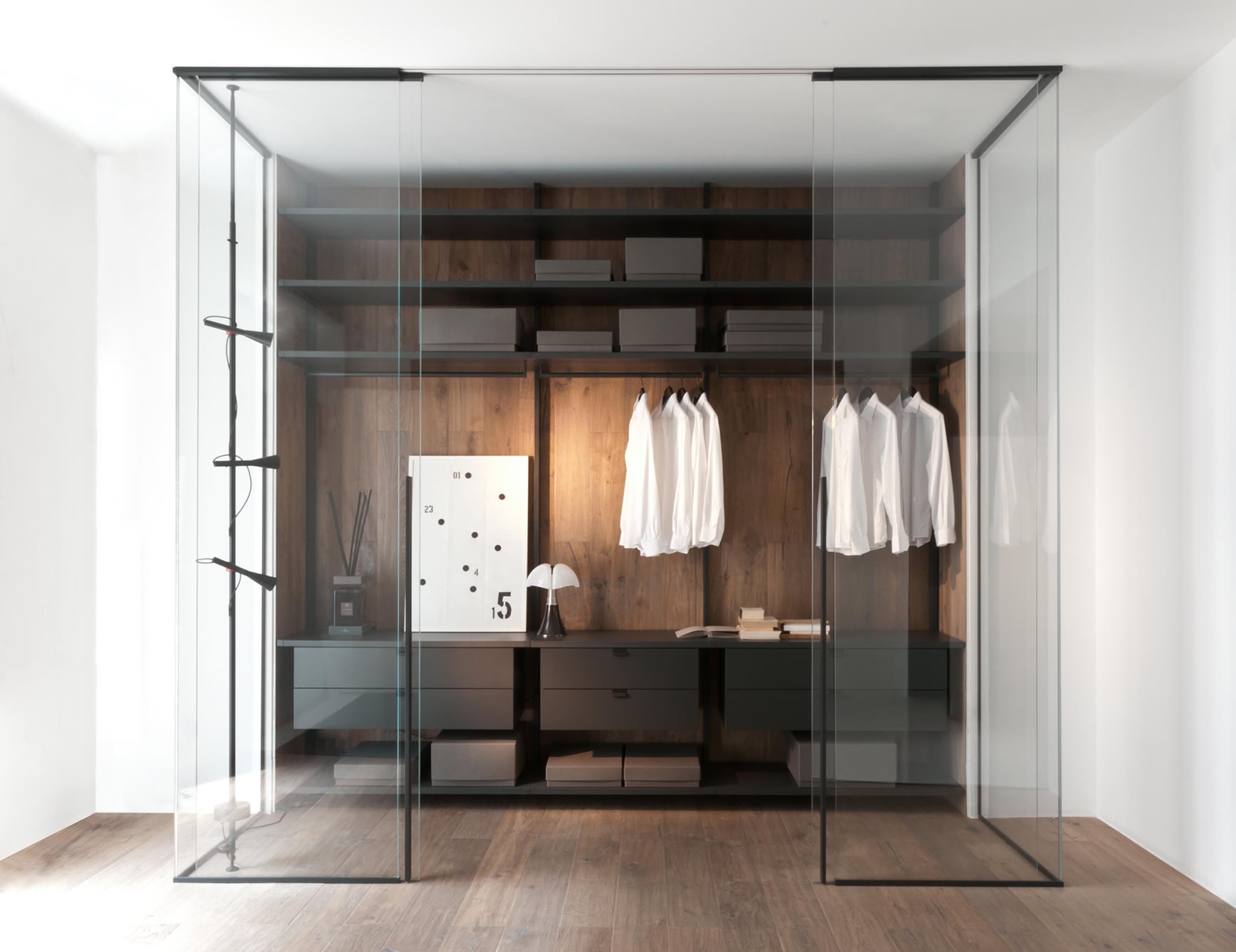 Modern minimalist glass wardrobe design